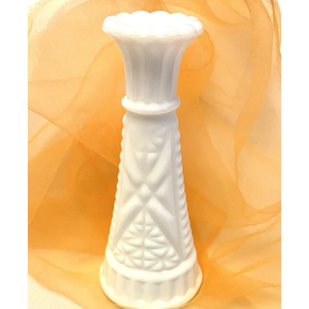 White Anchor Hocking Stars & Bars Milk Glass Bud Vase Vintage 6 inch NEW